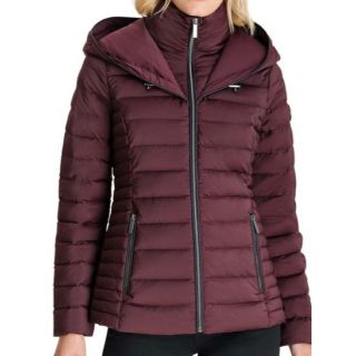 Fashion on the Rocks